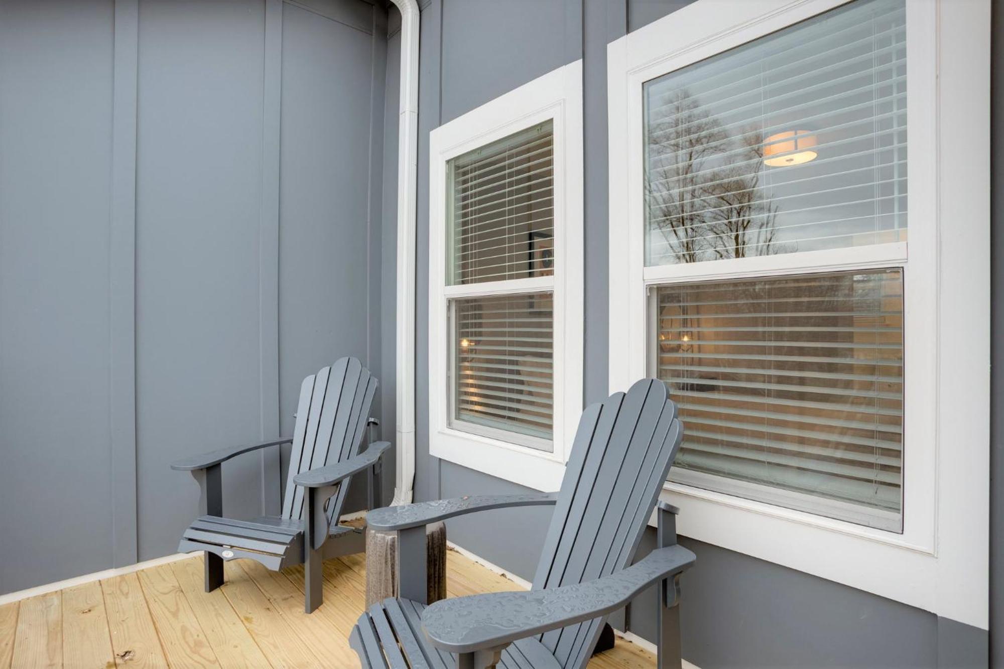 Modern Townhome, 10Min To Downtown! 8Min To Grand Ole Opry! Sleeps 8! ناشفيل المظهر الخارجي الصورة